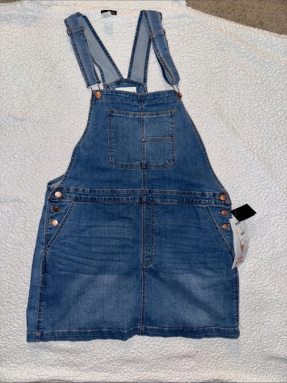 Women’s Celebrity Pink Medium Denim Overalls